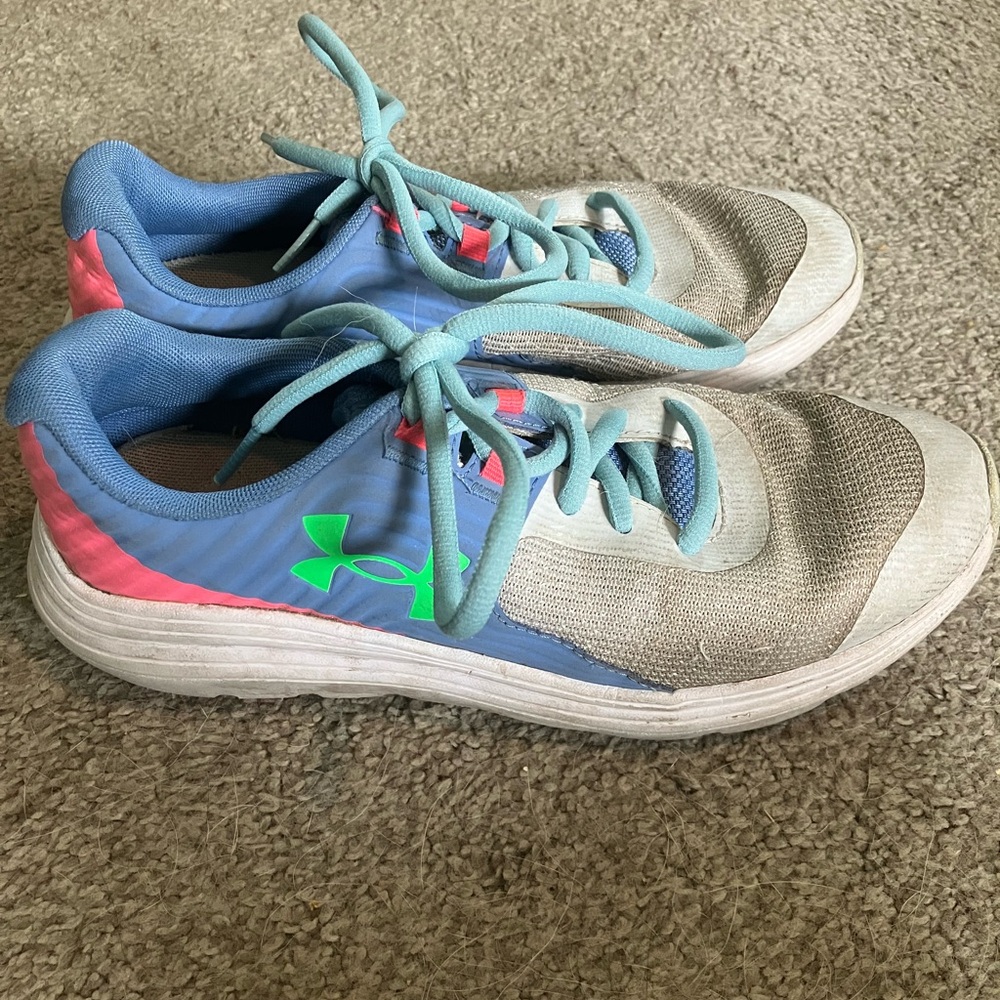 Under Armour Blue and Pink Sneakers Lightweight Athletic Shoes